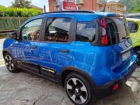 Usata Fiat Panda Cross Cross 69 CV (50 kW) 2025 Blu/azzurro Utilitaria