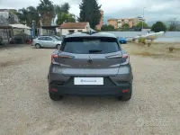 Usata Renault Captur Techno 91 CV (66 kW) 2025 Grigio SUV