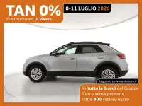 Usata VW T-Roc Life 110 CV (80 kW) 2023 Pyrit silver metallizzato nero SUV