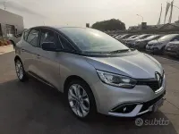 Usata Renault Scénic 110 CV (80 kW) 2019 Grigio Monovolume