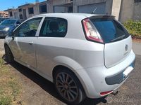 Usata Fiat Punto Evo 95 CV (69 kW) 2011 Bianco Utilitaria