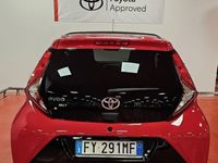 usata Toyota Aygo 2ª serie Connect 1.0 VVT-i 72 CV 5 porte x-wave MMT