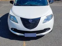 Usata Lancia Ypsilon 69 CV (50 kW) 2015 Bianco Utilitaria
