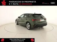 Usata Audi A3 S-Line 150 CV (110 kW) 2025 Verde distretto metallizzato Berlina