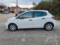 Usata Peugeot 208 Active 75 CV (55 kW) 2017 Bianco Utilitaria