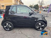 Usata Smart ForTwo Coupé Passion 41 kW (56 CV) 2022 Nero Utilitaria