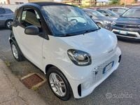 Usata Smart ForTwo Coupé Pure 41 kW (56 CV) 2021 Bianco Utilitaria