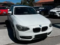 Usata BMW 114 95 CV (69 kW) 2014 Bianco Utilitaria