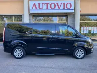 Usata Ford Tourneo Custom Titanium 131 CV (96 kW) 2022 Nero Furgone