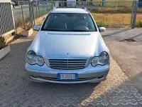 Usata Mercedes C220 150 CV (110 kW) 2005 Argento Station wagon