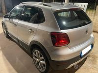 Usata VW Polo Cross 90 CV (66 kW) 2017 Grigio Utilitaria