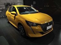 Usata Peugeot 208 Active 101 CV (74 kW) 2023 Giallo Utilitaria