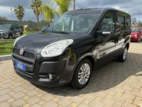 Usata Fiat Doblò Lounge 105 CV (77 kW) 2015 Grigio Monovolume