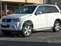 Usata Suzuki Grand Vitara 129 CV (94 kW) 2011 Bianco SUV