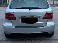 Usata Mercedes B180 116 CV (85 kW) 2009 Grigio Monovolume