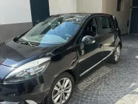 Usata Renault Scénic III 110 CV (80 kW) 2012 Nero Monovolume