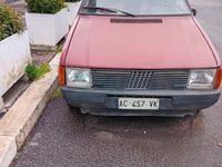 Usata Fiat Uno 45 CV (33 kW) 1983 Rosso Utilitaria