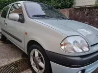 Usata Renault Clio 107 CV (78 kW) 1999 Berlina