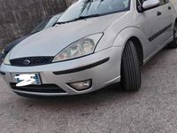 Usata Ford Focus 100 CV (73 kW) 2001 Grigio Berlina