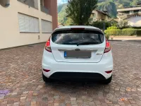 Usata Ford Fiesta 89 CV (65 kW) 2017 Bianco Utilitaria