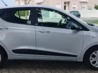 Usata Hyundai i10 66 CV (48 kW) 2015 Argento Utilitaria