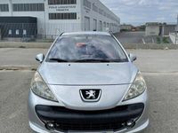 usata Peugeot 207 5p 1.4 16v One-Line