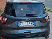 Usata Ford Kuga 120 CV (88 kW) 2019 Grigio SUV