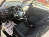 Usata Hyundai ix20 Comfort 90 CV (66 kW) 2016 Bianco Utilitaria