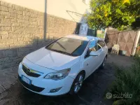 Usata Opel Astra 125 CV (91 kW) 2011 Bianco Station wagon
