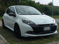 Usata Renault Clio III 200 CV (147 kW) 2011 Bianco Berlina