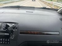 Usata Ford C-MAX 109 CV (80 kW) 2006 Grigio Monovolume