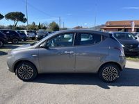 usata Lancia Ypsilon 1.0 FireFly 5 porte S&S Hybrid Platino nuova a La Spezia