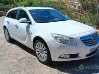 Usata Opel Insignia 160 CV (117 kW) 2011 Station wagon