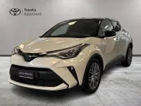 Usata Toyota C-HR Lounge 122 CV (89 kW) 2021 Bianco SUV