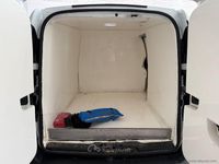 Usata Dacia Dokker 102 CV (75 kW) 2018 Bianco Monovolume