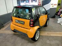 Begagnad Smart ForTwo Coupé Pulse 61 HK (44 kW) 2006 Svart Sportkupé