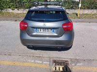 Usata Mercedes A180 109 CV (80 kW) 2014 Argento Berlina