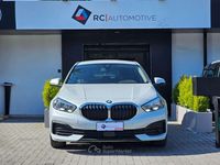 Usata BMW 118 Advantage 140 CV (102 kW) 2022 Mineralweiss metallic Utilitaria