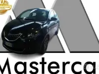Begagnad Lancia Ypsilon Gold 69 HK (50 kW) 2022 Svart Halvkombi