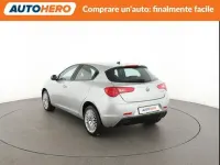 Usata Alfa Romeo Giulietta Business 120 CV (88 kW) 2020 Argento Utilitaria