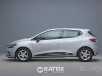 Usata Renault Clio IV Zen 75 CV (55 kW) 2019 Argento Berlina