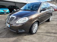 Usata Lancia Ypsilon 75 CV (55 kW) 2007 Marrone Utilitaria
