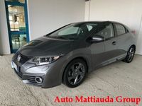 usata Honda Civic 1.6 i-DTEC Elegance Navi hatchabak