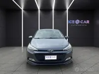 Begagnad Hyundai i20 Classic 75 HK (55 kW) 2015 Grå Sedan