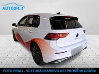Usata VW Golf VIII Active 116 CV (85 kW) 2022 Bianco Berlina