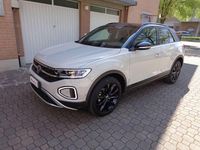 Usata VW T-Roc Style 150 CV (110 kW) 2023 Beige SUV