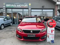 Usata Peugeot 308 Active 131 CV (96 kW) 2020 Rosso Berlina