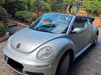Usata VW New Beetle 102 CV (75 kW) 2008 Grigio Utilitaria