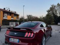 Usata Ford Mustang Fastback 317 CV (233 kW) 2020 Rosso Coupé