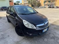 Usata Opel Corsa 80 CV (58 kW) 2010 Nero Utilitaria